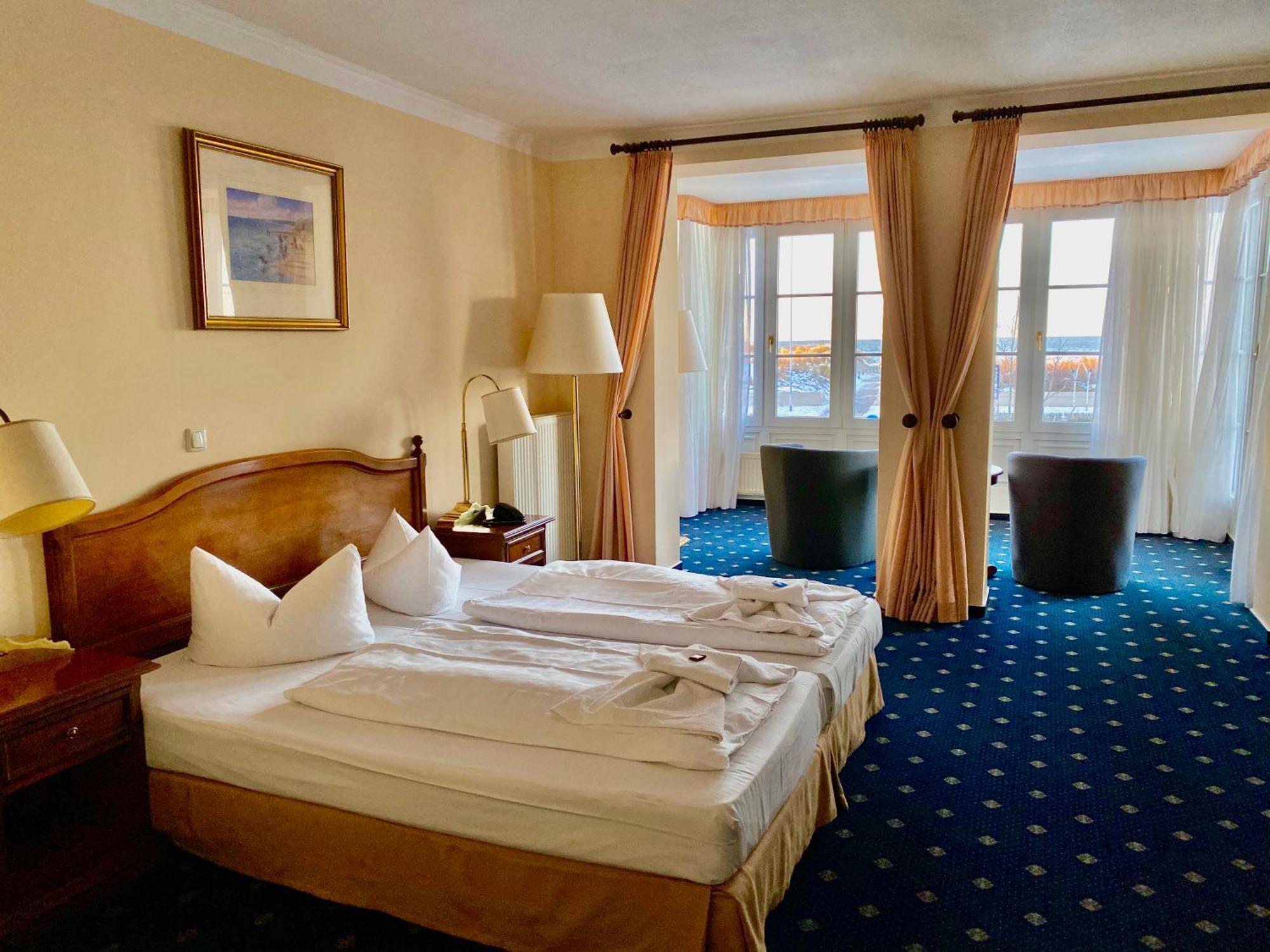 Hotel Bellevue Warnemuende Rostock Exteriör bild