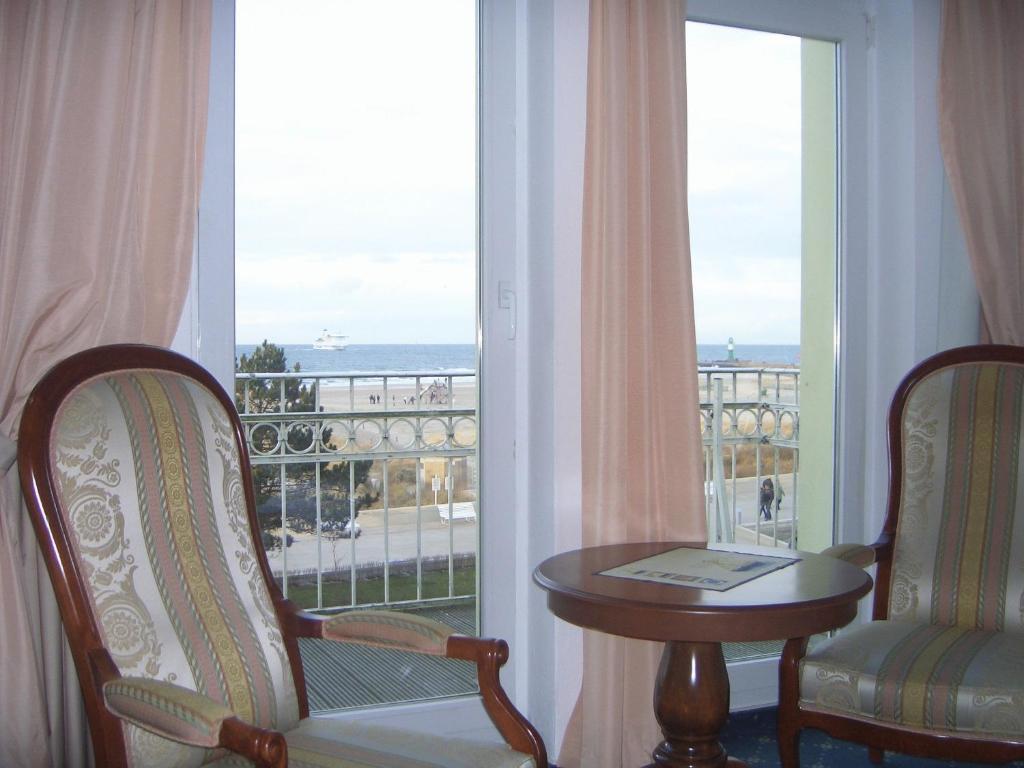 Hotel Bellevue Warnemuende Rostock Exteriör bild