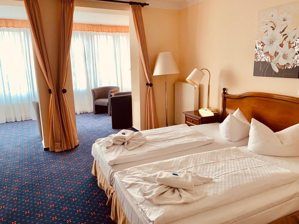 Hotel Bellevue Warnemuende Rostock Exteriör bild